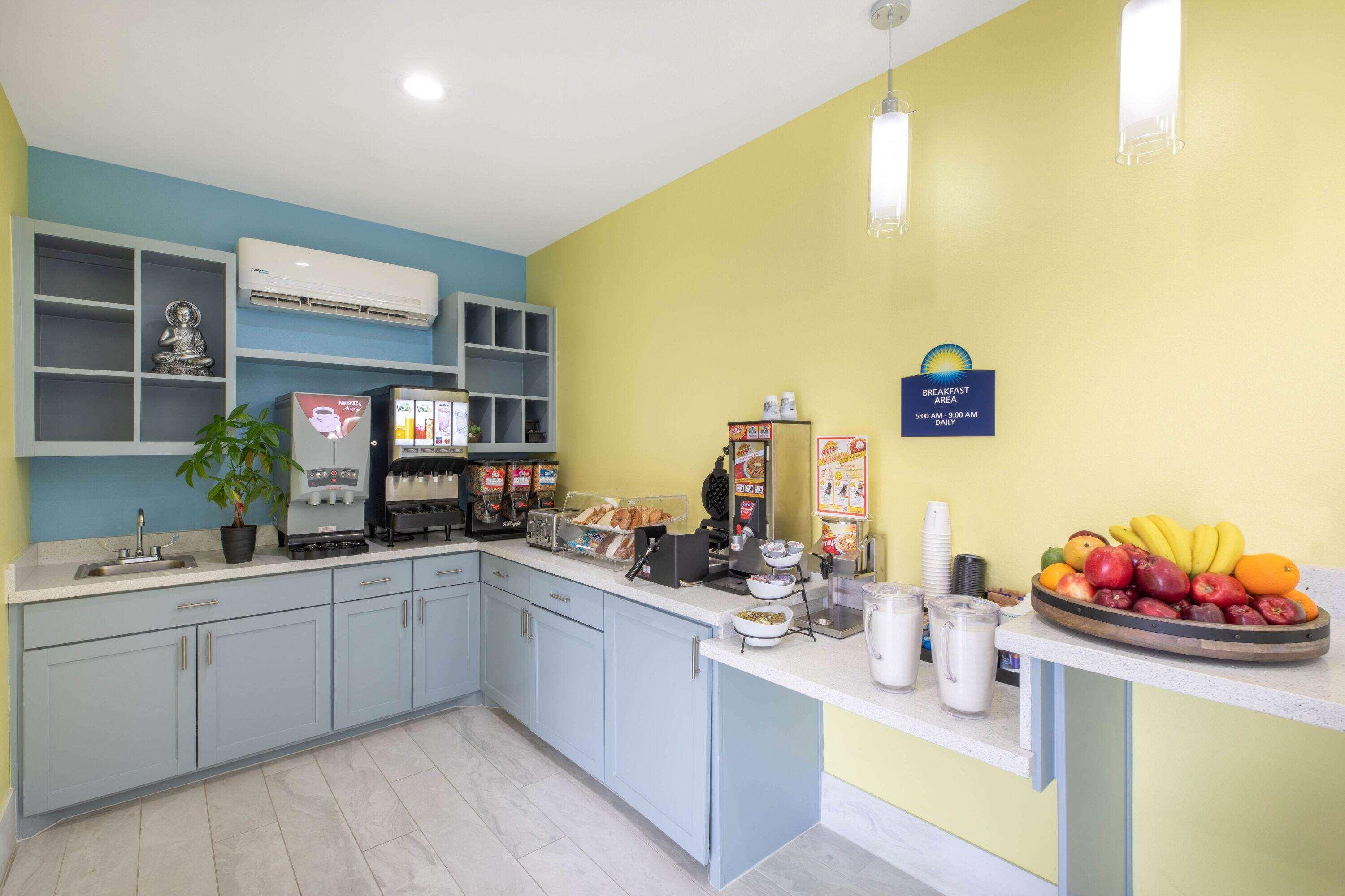 Days Inn & Suites By Wyndham La Porte Buitenkant foto