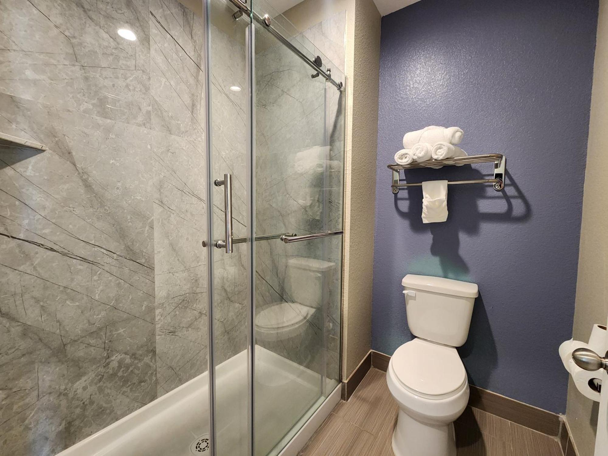 Days Inn & Suites By Wyndham La Porte Buitenkant foto